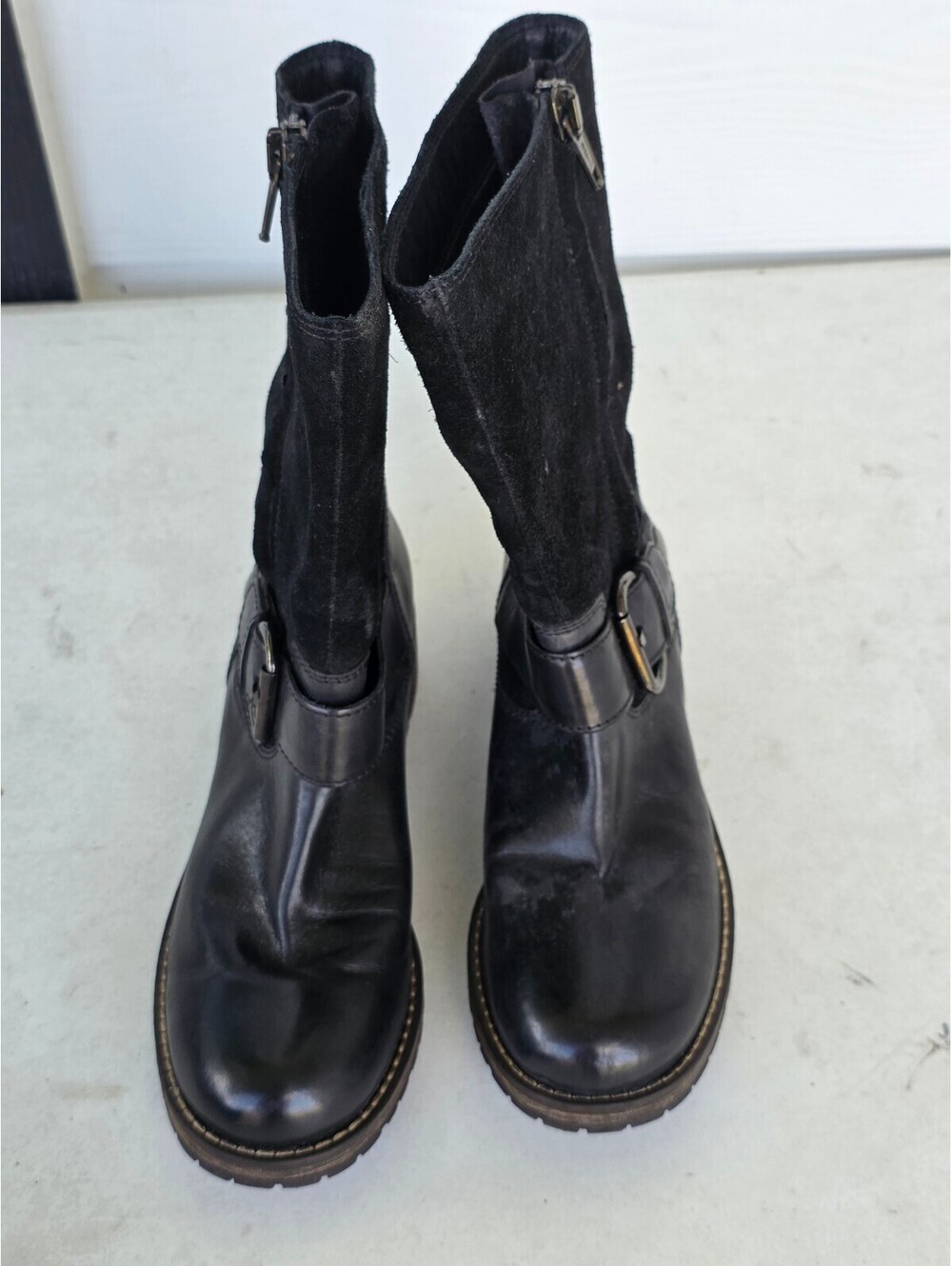 Clarks Black Leather Suede Moto Biker Boots Side Zip Buckle Lug Sole 6.5M - Picture 9 of 9